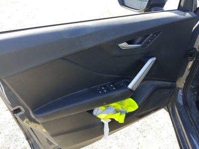 Audi Q2 Advanced 30 TDI 85 kW (116 CV) S tronic 15 Audi Q2 Advanced 30 TDI 85 kW (116 CV) S tronic 15