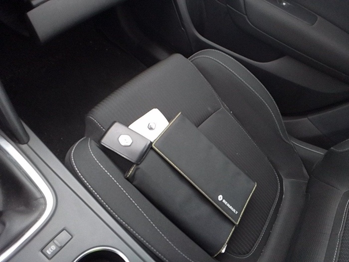 Renault Megane Sport Tourer Business Blue dCi 85 kW (115 CV) Vehículo usado en Madrid Renault Megane Sport Tourer Business Blue dCi 85 kW (115 CV) Vehículo usado en Madrid