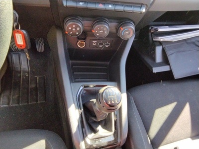 Renault Clio Business SCe 48 kW (65 CV) 12 Renault Clio Business SCe 48 kW (65 CV) 12