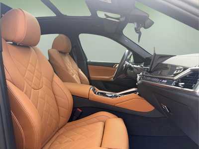 BMW X6 xDrive40i M Sport 280 kW (381 CV) 6 BMW X6 xDrive40i M Sport 280 kW (381 CV) 6