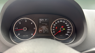 Volkswagen Polo Sport by R-Line 1.6 TDI 66 kW (90 CV) DSG 22 Volkswagen Polo Sport by R-Line 1.6 TDI 66 kW (90 CV) DSG 22