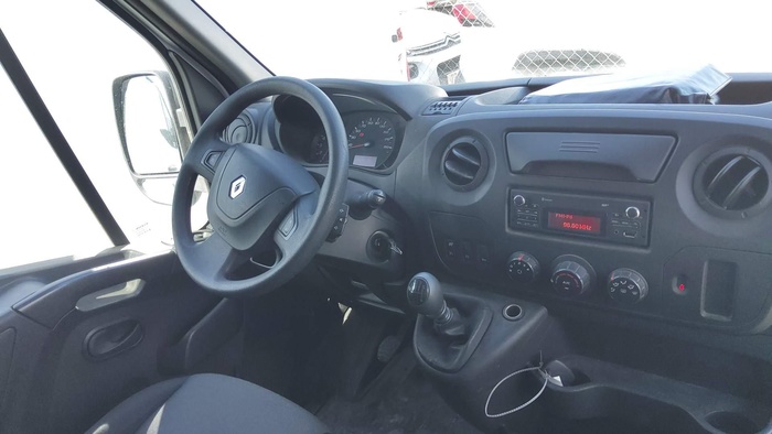 Renault Master Furgon L3H2 3500 Energy RS Blue dCi 107 kW (145 CV) Vehículo usado en Madrid Renault Master Furgon L3H2 3500 Energy RS Blue dCi 107 kW (145 CV) Vehículo usado en Madrid