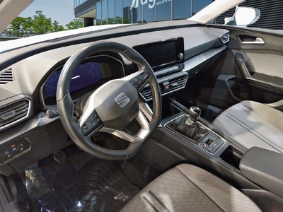 SEAT León 2.0 TDI S&S Style XL 85 kW (115 CV) 7 SEAT León 2.0 TDI S&S Style XL 85 kW (115 CV) 7