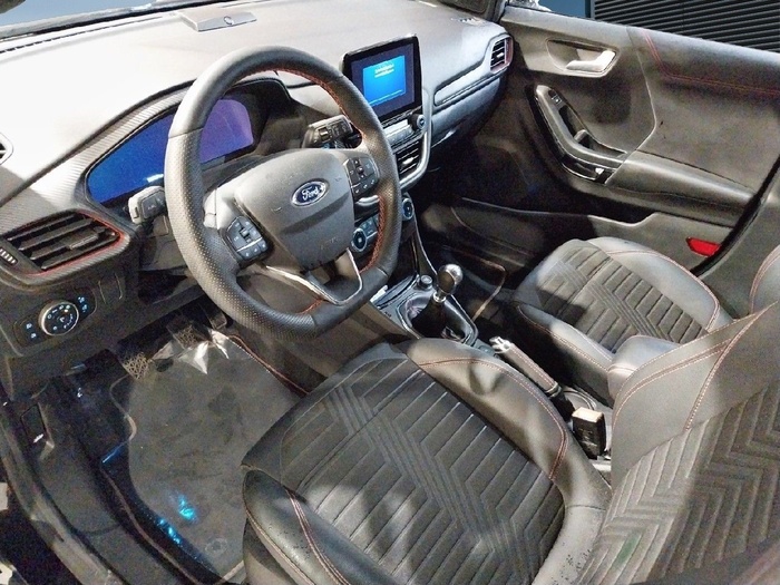 Ford Puma 1.0 EcoBoost MHEV ST-Line X 92 kW (125 CV) Vehículo usado en Madrid Ford Puma 1.0 EcoBoost MHEV ST-Line X 92 kW (125 CV) Vehículo usado en Madrid