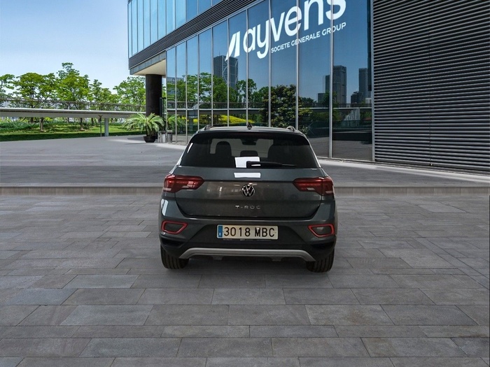 Volkswagen T-Roc Life 2.0 TDI 85 kW (115 CV) Vehículo usado en Madrid Volkswagen T-Roc Life 2.0 TDI 85 kW (115 CV) Vehículo usado en Madrid