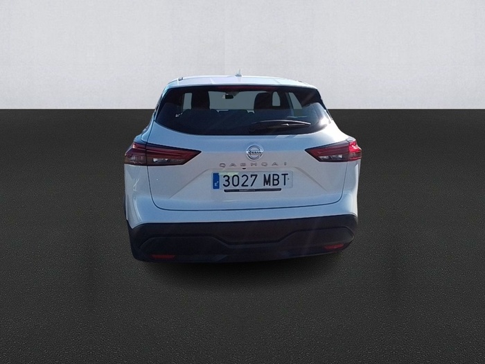 Nissan Qashqai DIG-T 158 mHEV Acenta Xtronic 116 kW (158 CV) Vehículo usado en Madrid Nissan Qashqai DIG-T 158 mHEV Acenta Xtronic 116 kW (158 CV) Vehículo usado en Madrid