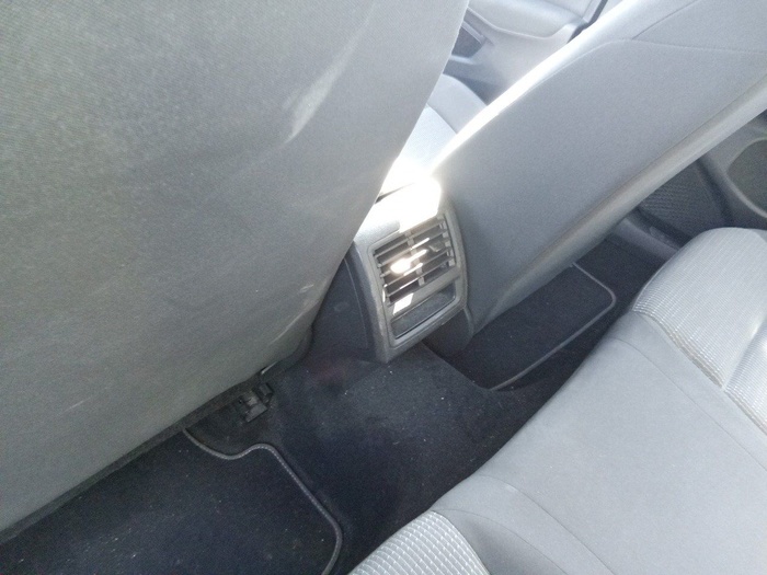 Volkswagen Golf 2.0 TDI 85 kW (115 CV) Vehículo usado en Madrid Volkswagen Golf 2.0 TDI 85 kW (115 CV) Vehículo usado en Madrid