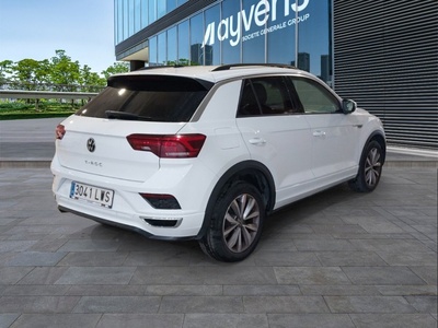 Volkswagen T-Roc Advance R-Line 1.0 TSI 81 kW (110 CV) 4 Volkswagen T-Roc Advance R-Line 1.0 TSI 81 kW (110 CV) 4