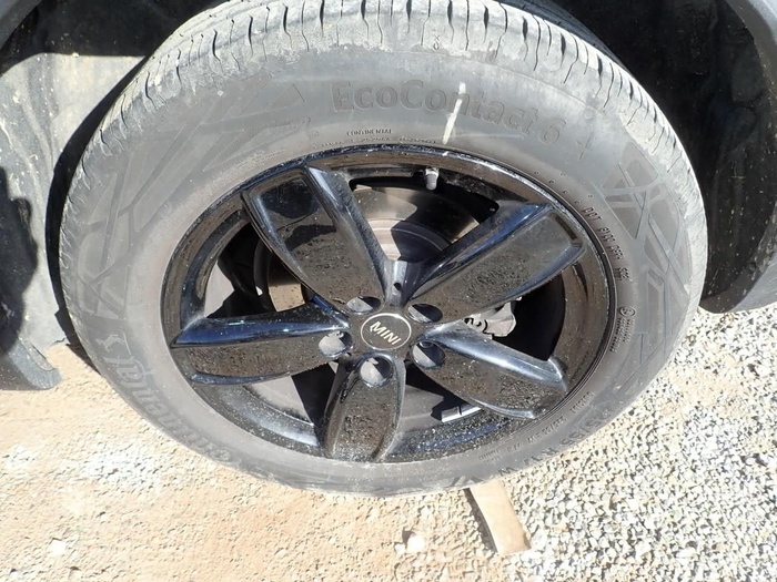 MINI MINI Countryman Cooper 100 kW (136 CV) Vehículo usado en Madrid MINI MINI Countryman Cooper 100 kW (136 CV) Vehículo usado en Madrid