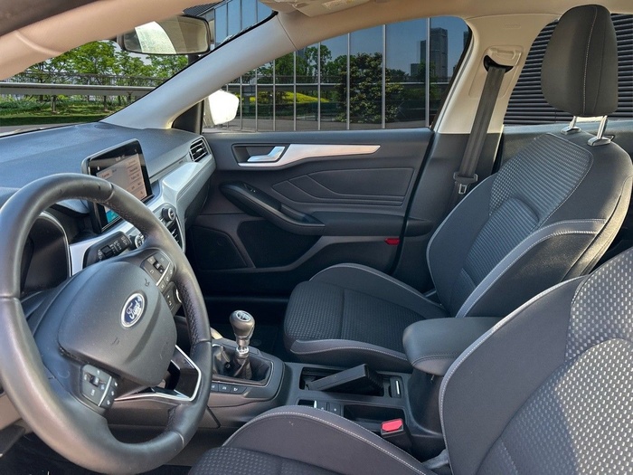 Ford Focus 1.5 Ecoblue Trend+ 88 kW (120 CV) Vehículo usado en Madrid Ford Focus 1.5 Ecoblue Trend+ 88 kW (120 CV) Vehículo usado en Madrid