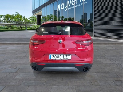 Alfa Romeo Stelvio 2.2 Diesel Sprint AWD 140 kW (190 CV) 5 Alfa Romeo Stelvio 2.2 Diesel Sprint AWD 140 kW (190 CV) 5