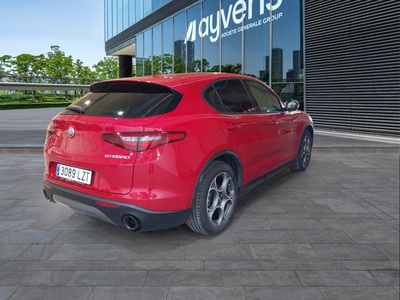 Alfa Romeo Stelvio 2.2 Diesel Sprint AWD 140 kW (190 CV) 4 Alfa Romeo Stelvio 2.2 Diesel Sprint AWD 140 kW (190 CV) 4