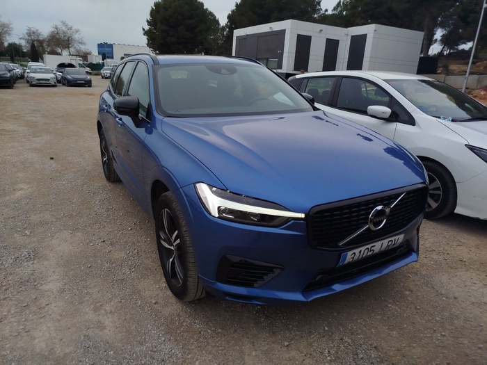Volvo XC60 T6 Recharge R-Design AWD Auto 250 kW (340 CV) Vehículo usado en Madrid Volvo XC60 T6 Recharge R-Design AWD Auto 250 kW (340 CV) Vehículo usado en Madrid
