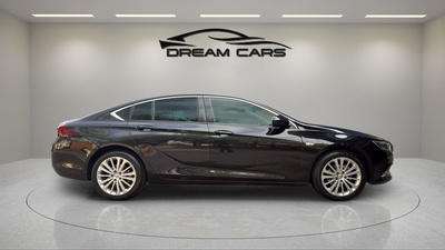Opel Insignia GS 1.6 CDTI Turbo Innovation 100 kW (136 CV) 8 Opel Insignia GS 1.6 CDTI Turbo Innovation 100 kW (136 CV) 8