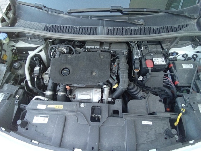 Peugeot 3008 BlueHDi 130 S&S Active Pack 96 kW (130 CV) Vehículo usado en Madrid Peugeot 3008 BlueHDi 130 S&S Active Pack 96 kW (130 CV) Vehículo usado en Madrid