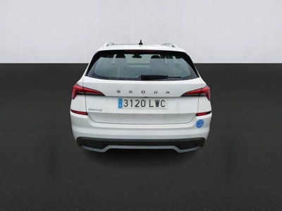 Skoda Kamiq 1.0 TSI Emotion DSG 81 kW (110 CV) 5 Skoda Kamiq 1.0 TSI Emotion DSG 81 kW (110 CV) 5