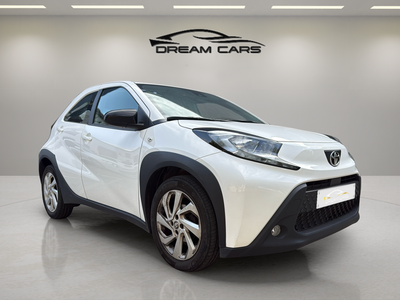 Toyota Aygo X Cross 1.0 VVT-I Play 53 kW (72 CV) 3 Toyota Aygo X Cross 1.0 VVT-I Play 53 kW (72 CV) 3