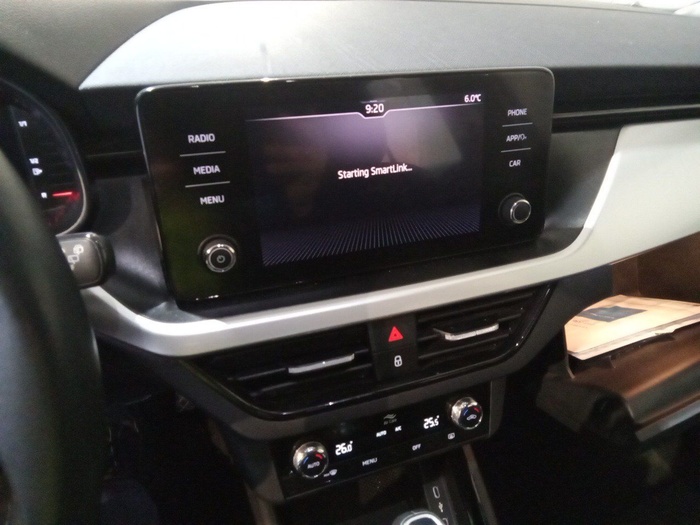 Skoda Kamiq 1.0 TSI Ambition DSG 81 kW (110 CV) Vehículo usado en Madrid Skoda Kamiq 1.0 TSI Ambition DSG 81 kW (110 CV) Vehículo usado en Madrid