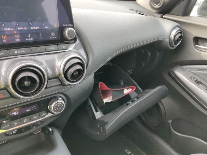 Nissan Juke DIG-T N-Connecta 4x2 84 kW (114 CV) Vehículo usado en Madrid Nissan Juke DIG-T N-Connecta 4x2 84 kW (114 CV) Vehículo usado en Madrid