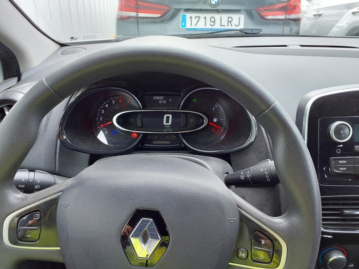 Renault Clio Business Energy TCe 66 kW (90 CV) GLP Vehículo usado en Madrid Renault Clio Business Energy TCe 66 kW (90 CV) GLP Vehículo usado en Madrid