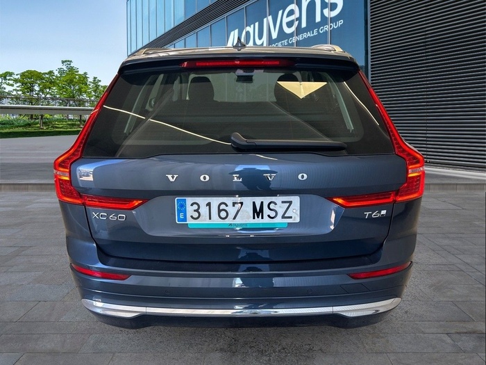 Volvo XC60 T6 Recharge Plus Bright AWD Auto 257 kW (350 CV) Vehículo usado en Madrid Volvo XC60 T6 Recharge Plus Bright AWD Auto 257 kW (350 CV) Vehículo usado en Madrid