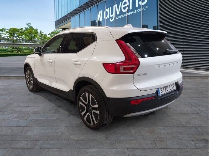 Volvo XC40 T5 Twin Recharge Inscription Expression Auto 193 kW (262 CV) Vehículo usado en Madrid Volvo XC40 T5 Twin Recharge Inscription Expression Auto 193 kW (262 CV) Vehículo usado en Madrid