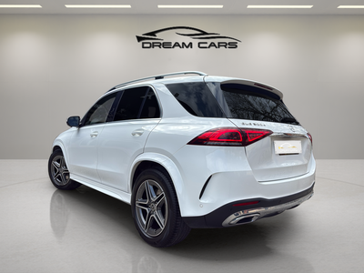 Mercedes-Benz GLE 300 d 4Matic 180 kW (245 CV) 4 Mercedes-Benz GLE 300 d 4Matic 180 kW (245 CV) 4