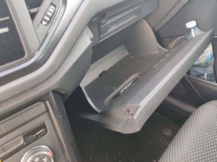 Volkswagen T-Roc Edition 1.6 TDI 85 kW (115 CV) Vehículo usado en Madrid Volkswagen T-Roc Edition 1.6 TDI 85 kW (115 CV) Vehículo usado en Madrid