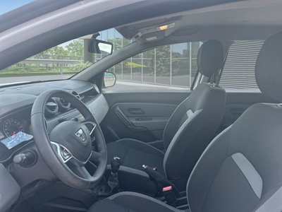 Dacia Duster Essential TCE 74 kW (100 CV) ECO-G 4X2 7 Dacia Duster Essential TCE 74 kW (100 CV) ECO-G 4X2 7