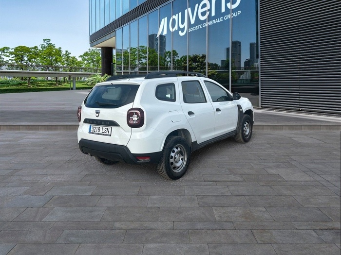 Dacia Duster Essential TCE 74 kW (100 CV) ECO-G 4X2 Vehículo usado en Madrid Dacia Duster Essential TCE 74 kW (100 CV) ECO-G 4X2 Vehículo usado en Madrid