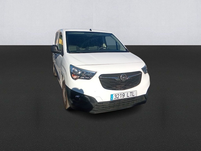 Opel Combo Furgon 1.5 TD Express L H1 75 kW (102 CV) Vehículo usado en Madrid Opel Combo Furgon 1.5 TD Express L H1 75 kW (102 CV) Vehículo usado en Madrid