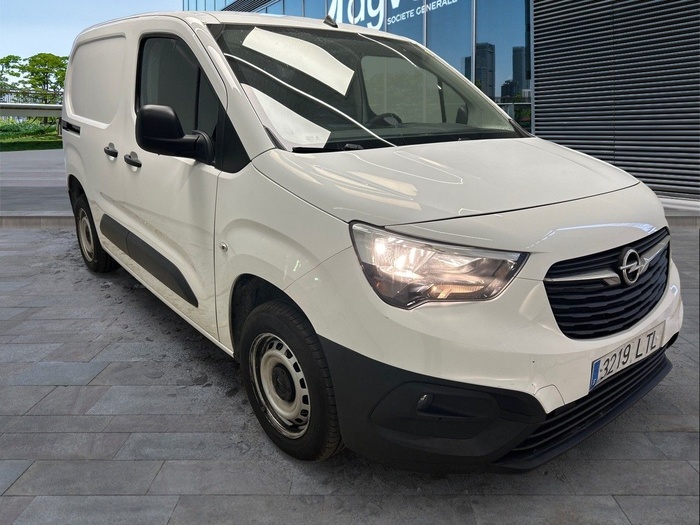 Opel Combo Furgon 1.5 TD Express L H1 75 kW (102 CV) Vehículo usado en Madrid Opel Combo Furgon 1.5 TD Express L H1 75 kW (102 CV) Vehículo usado en Madrid