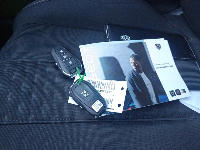 Peugeot 508 BlueHDi 130 S&S Active Pack EAT8 96 kW (130 CV) Vehículo usado en Madrid Peugeot 508 BlueHDi 130 S&S Active Pack EAT8 96 kW (130 CV) Vehículo usado en Madrid