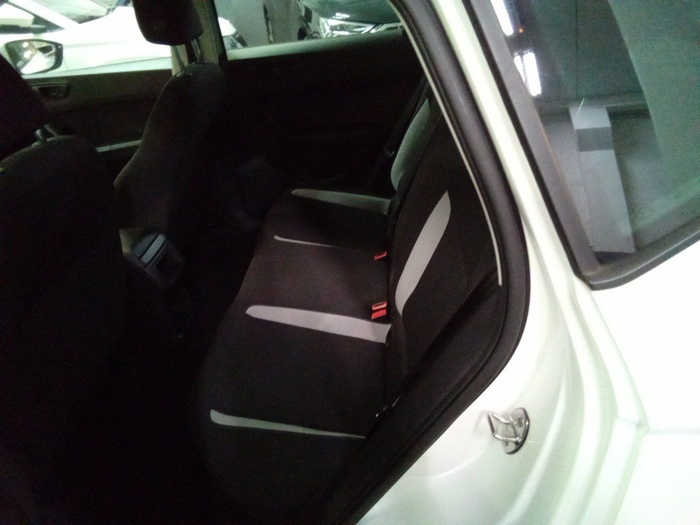 SEAT Ateca 2.0 TDI S&S Reference 85 kW (116 CV) Vehículo usado en Madrid SEAT Ateca 2.0 TDI S&S Reference 85 kW (116 CV) Vehículo usado en Madrid