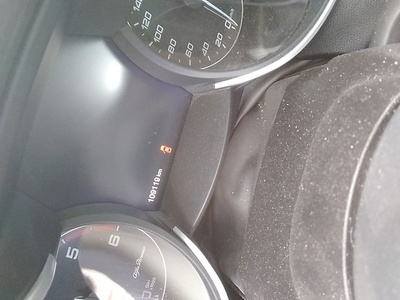 Alfa Romeo Stelvio 2.2 Diesel Executive RWD 118 kW (160 CV) 8 Alfa Romeo Stelvio 2.2 Diesel Executive RWD 118 kW (160 CV) 8