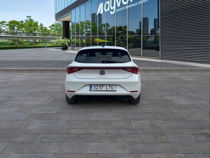 SEAT León 1.4 e-Hybrid S&S Xcellence Go L DSG-6 150 kW (204 CV) Vehículo usado en Madrid SEAT León 1.4 e-Hybrid S&S Xcellence Go L DSG-6 150 kW (204 CV) Vehículo usado en Madrid