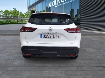 Nissan Qashqai DIG-T 140 mHEV Acenta 4x2 103 kW (140 CV) 5 Nissan Qashqai DIG-T 140 mHEV Acenta 4x2 103 kW (140 CV) 5