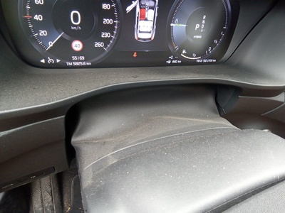 Volvo XC40 T4 Twin Recharge Inscription Auto 155 kW (211 CV) 8 Volvo XC40 T4 Twin Recharge Inscription Auto 155 kW (211 CV) 8