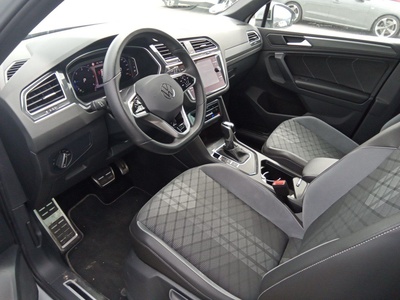 Volkswagen Tiguan R-Line 2.0 TDI 110 kW (150 CV) DSG 7 Volkswagen Tiguan R-Line 2.0 TDI 110 kW (150 CV) DSG 7