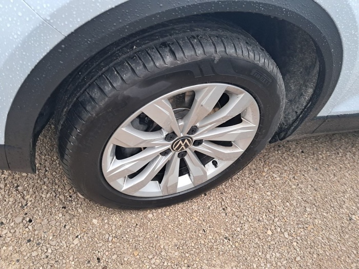 Volkswagen T-Roc Advance 2.0 TDI 110 kW (150 CV) Vehículo usado en Madrid Volkswagen T-Roc Advance 2.0 TDI 110 kW (150 CV) Vehículo usado en Madrid