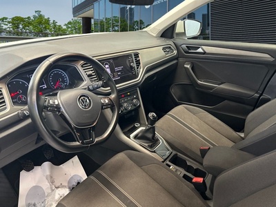 Volkswagen T-Roc Advance R-Line 1.0 TSI 81 kW (110 CV) 7 Volkswagen T-Roc Advance R-Line 1.0 TSI 81 kW (110 CV) 7