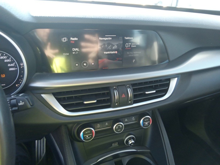 Alfa Romeo Stelvio 2.2 Diesel Sprint RWD 140 kW (190 CV) Vehículo usado en Madrid Alfa Romeo Stelvio 2.2 Diesel Sprint RWD 140 kW (190 CV) Vehículo usado en Madrid