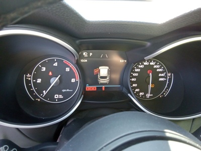 Alfa Romeo Stelvio 2.2 Diesel Sprint RWD 140 kW (190 CV) 15 Alfa Romeo Stelvio 2.2 Diesel Sprint RWD 140 kW (190 CV) 15