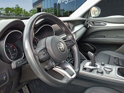 Alfa Romeo Stelvio 2.2 Diesel Sprint RWD 140 kW (190 CV) 7 Alfa Romeo Stelvio 2.2 Diesel Sprint RWD 140 kW (190 CV) 7