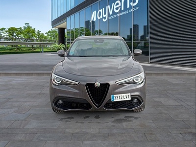 Alfa Romeo Stelvio 2.2 Diesel Sprint RWD 140 kW (190 CV) 2 Alfa Romeo Stelvio 2.2 Diesel Sprint RWD 140 kW (190 CV) 2