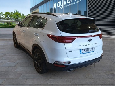 Kia Sportage 1.6 MHEV Black Edition 100 kW (136 CV) 13 Kia Sportage 1.6 MHEV Black Edition 100 kW (136 CV) 13