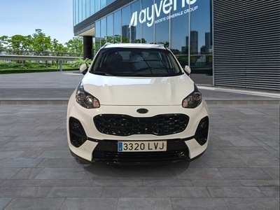 Kia Sportage 1.6 MHEV Black Edition 100 kW (136 CV) 9 Kia Sportage 1.6 MHEV Black Edition 100 kW (136 CV) 9