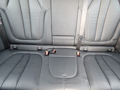 BMW X5 xDrive25d 170 kW (231 CV) 9 BMW X5 xDrive25d 170 kW (231 CV) 9