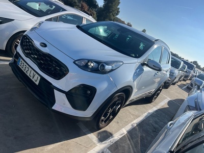 Kia Sportage 1.6 MHEV Black Edition 100 kW (136 CV) 1 Kia Sportage 1.6 MHEV Black Edition 100 kW (136 CV) 1