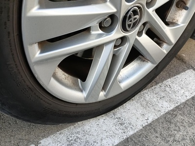 Toyota Corolla 1.8 125H Business Plus E-CVT 90 kW (122 CV) 13 Toyota Corolla 1.8 125H Business Plus E-CVT 90 kW (122 CV) 13